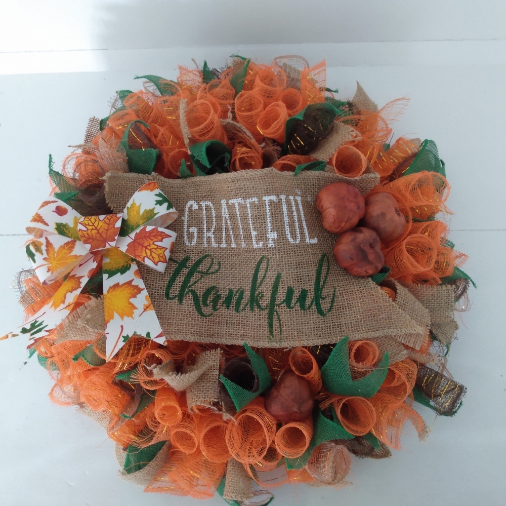Fall Themed Wreath "Grateful Thankful"